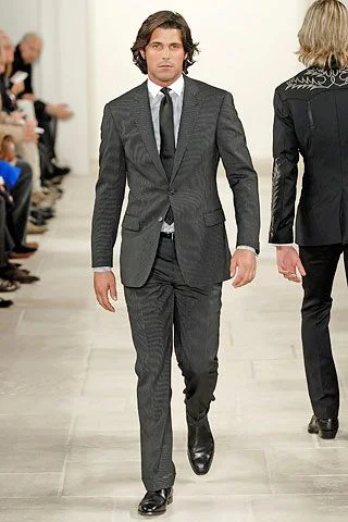 Look 16